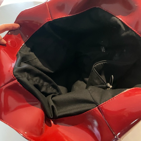 DKNY large handbag or overnight bag. - Picture 4 of 5